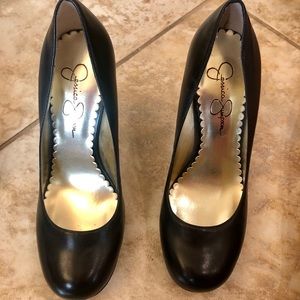 Jessica Simpson Black 4” Heels - size 7